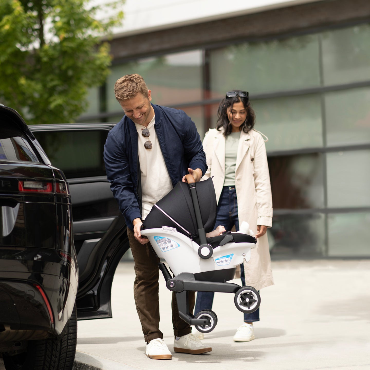 Evenflo - Shyft DualRide Infant Car Seat Stroller Combo w Carryall Storage & Extended Canopy - Topaz